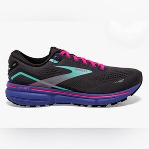 Brooks Ghost 15 for Women. Size 7.5. Black, Blue, Aruba.